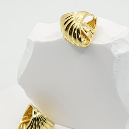 Gold Scalloped Earrings