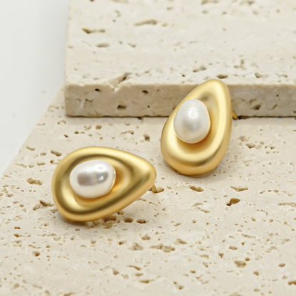 Gold&Pearl Teardrop Earrings