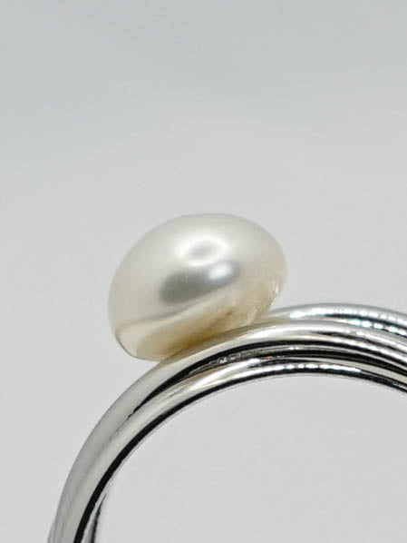 Daily Pearl Ring